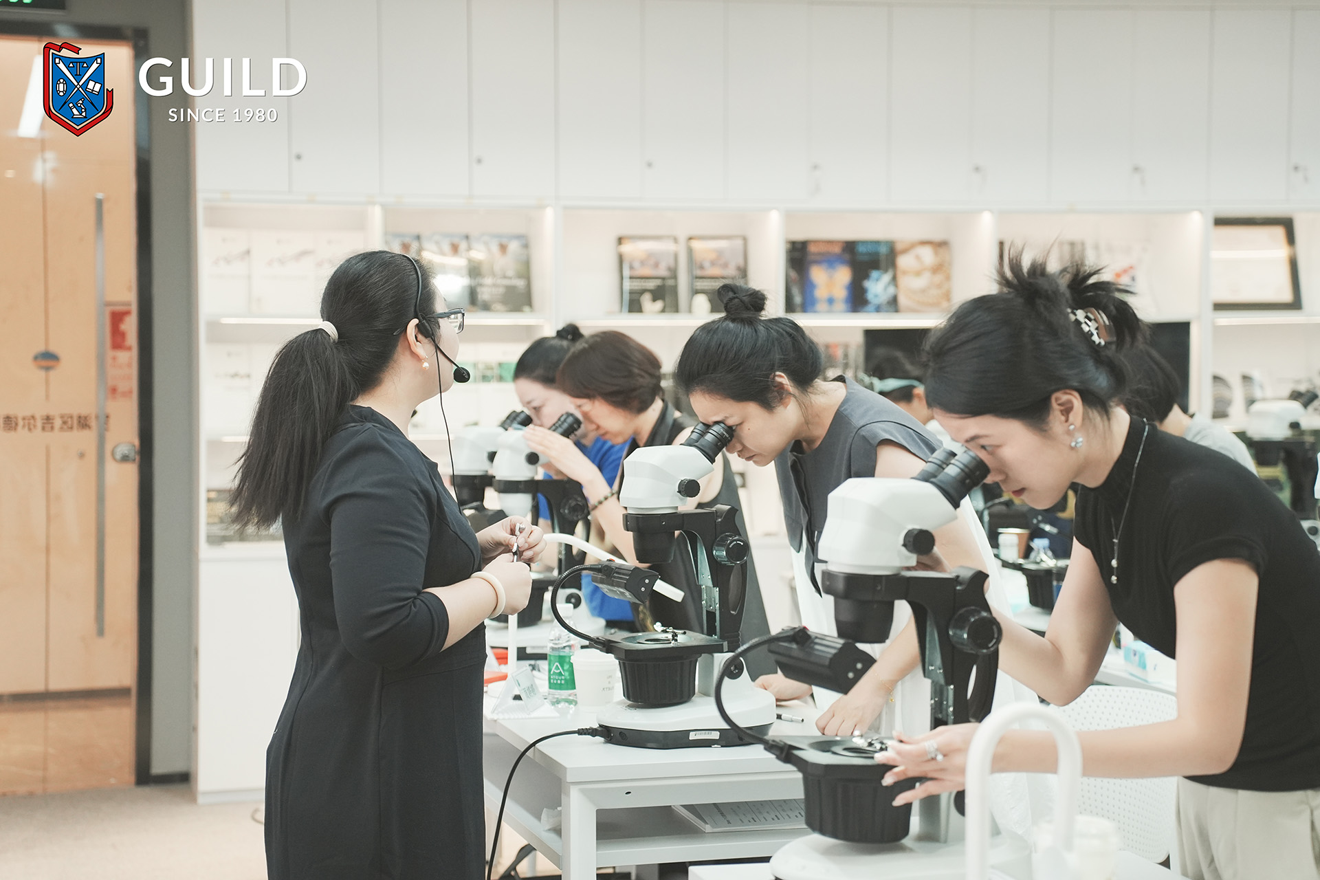 Pearls Identification and Evaluation