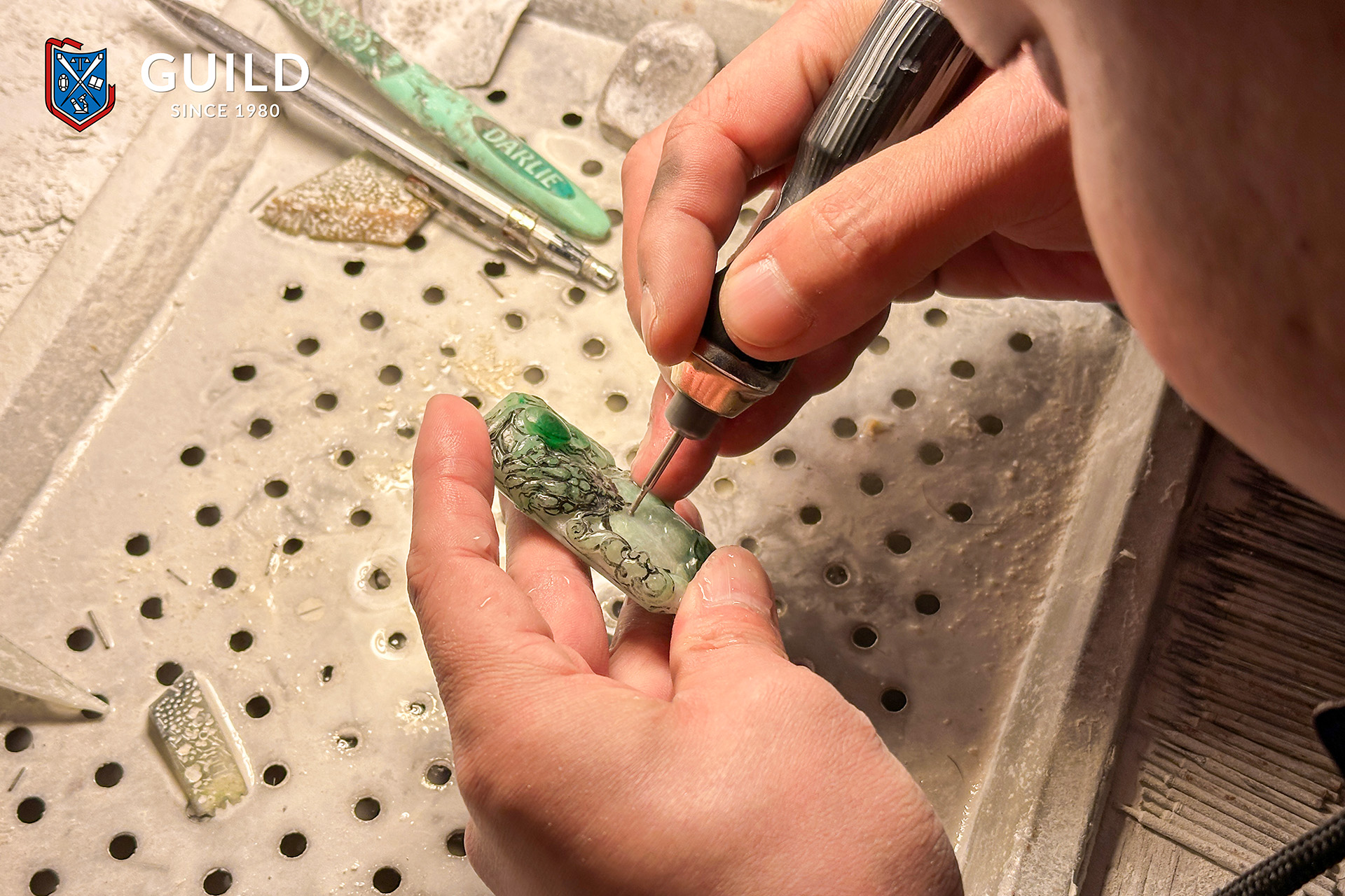 Feicui (Jadeite) Identification and Grading