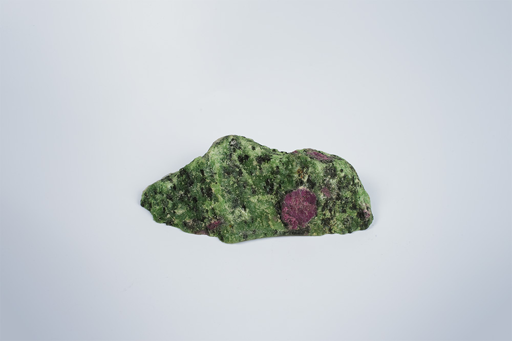 Ruby and Sapphire Identification and Evaluation